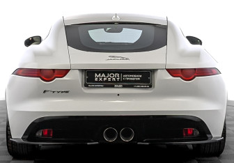 Подержанный автомобиль Jaguar F-Type Coupe 2016 года (6 фото)