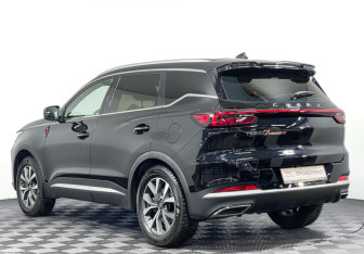 Подержанный автомобиль Chery Tiggo 7 Pro Max 2023 года (7 фото)