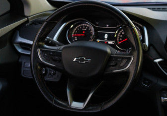 Подержанный автомобиль Chevrolet Orlando 2019 года (11 фото)