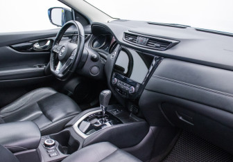Подержанный автомобиль Nissan Qashqai 2019 года (10 фото)
