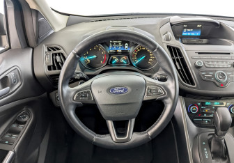 Подержанный автомобиль Ford Kuga 2018 года (21 фото)