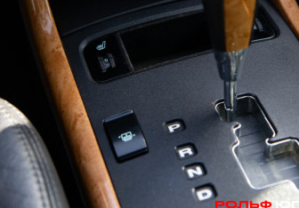 Подержанный автомобиль Hyundai Grandeur 2007 года (20 фото)