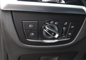 Подержанный автомобиль BMW X4 2019 года (22 фото)