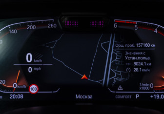 Подержанный автомобиль BMW X5 2019 года (13 фото)