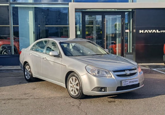 Подержанный автомобиль Chevrolet Epica 2011 года (3 фото)