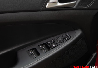 Подержанный автомобиль Hyundai Tucson 2018 года (19 фото)