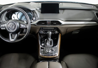 Подержанный автомобиль Mazda CX-9 2020 года (14 фото)