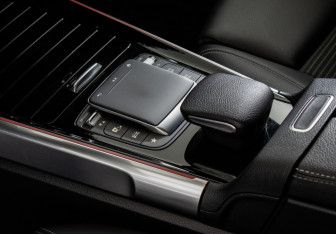 Подержанный автомобиль Mercedes-Benz GLB 2020 года (16 фото)