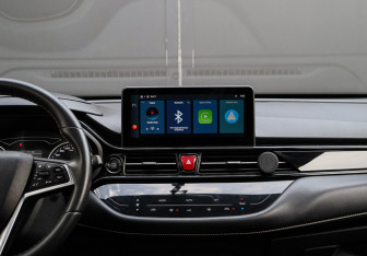 Подержанный автомобиль Москвич 3 2022 года (10 фото)