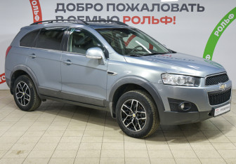 Подержанный автомобиль Chevrolet Captiva 2013 года (3 фото)
