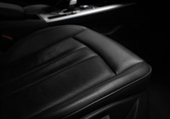 Подержанный автомобиль Audi A4 Sedan 2018 года (28 фото)