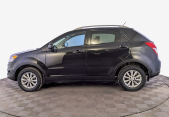 Подержанный автомобиль SsangYong Actyon 2013 года (8 фото)