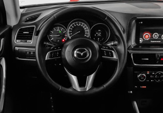 Подержанный автомобиль Mazda CX-5 2015 года (11 фото)