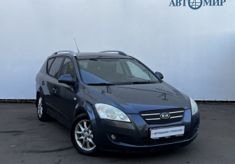 Подержанный автомобиль Kia Ceed Wagon 2008 года (3 фото)
