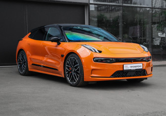 Подержанный автомобиль Zeekr 001 2023 года (3 фото)