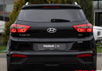 Подержанный автомобиль Hyundai Creta 2017 года (22 фото)
