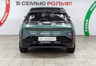 Подержанный автомобиль Zeekr X 2023 года (5 фото)