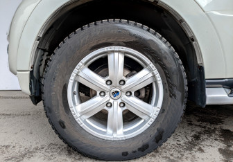 Подержанный автомобиль Mitsubishi Pajero 2017 года (18 фото)