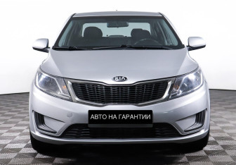 Подержанный автомобиль Kia Rio Sedan 2014 года (2 фото)
