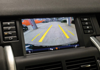 Подержанный автомобиль Land Rover Discovery Sport 2019 года (20 фото)