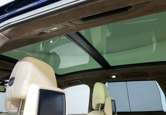 Подержанный автомобиль Porsche Cayenne 2012 года (17 фото)