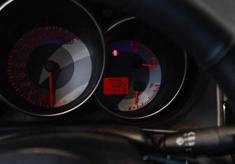 Подержанный автомобиль Mazda 3 Sedan 2008 года (17 фото)