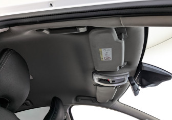 Подержанный автомобиль Volvo S60 2017 года (23 фото)