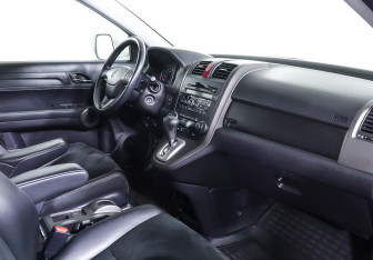 Подержанный автомобиль Honda CR-V 2012 года (7 фото)