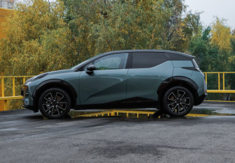 Подержанный автомобиль Zeekr X 2023 года (6 фото)