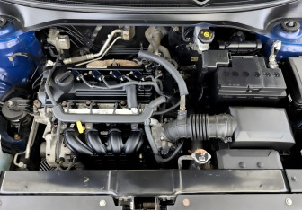 Подержанный автомобиль Kia Rio Hatchback 2021 года (9 фото)