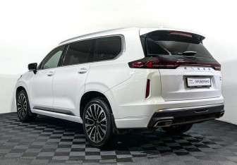 Подержанный автомобиль Exeed VX 2022 года (7 фото)