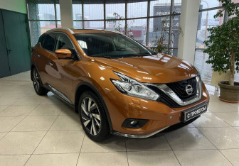 Подержанный автомобиль Nissan Murano Suv 2016 года (3 фото)