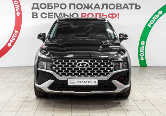 Подержанный автомобиль Hyundai Santa Fe 2022 года (2 фото)