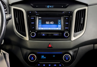 Подержанный автомобиль Hyundai Creta 2019 года (15 фото)