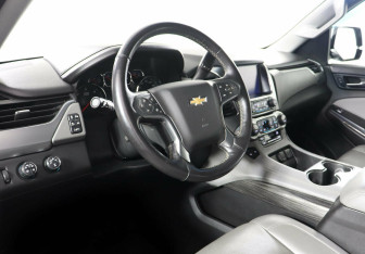 Подержанный автомобиль Chevrolet Tahoe 2016 года (8 фото)