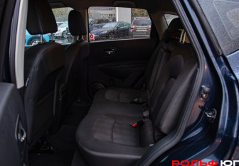 Подержанный автомобиль Nissan Qashqai 2012 года (8 фото)