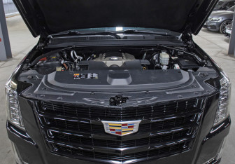 Подержанный автомобиль Cadillac Escalade Suv 2019 года (9 фото)
