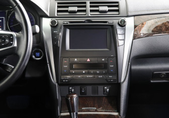 Подержанный автомобиль Toyota Camry Sedan 2015 года (8 фото)