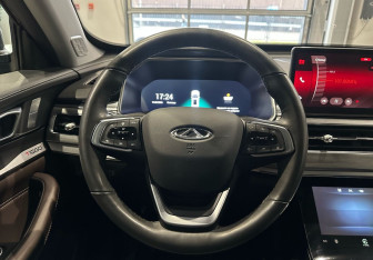 Подержанный автомобиль Chery Tiggo 8 Pro 2023 года (14 фото)