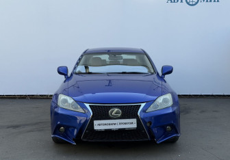 Подержанный автомобиль Lexus IS Sedan 2008 года (2 фото)