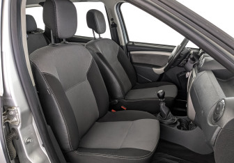 Подержанный автомобиль Renault Duster 2015 года (24 фото)