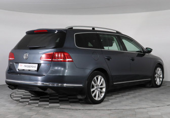 Подержанный автомобиль Volkswagen Passat Wagon 2012 года (3 фото)