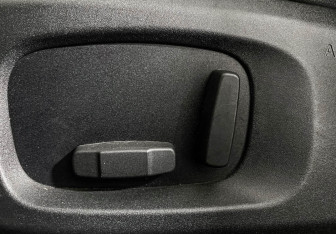 Подержанный автомобиль Land Rover Range Rover Evoque 2018 года (14 фото)