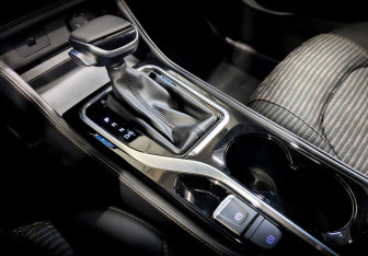 Новый Москвич 3 2025 (26 фото)