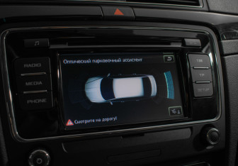 Подержанный автомобиль Skoda Superb Liftback 2014 года (17 фото)