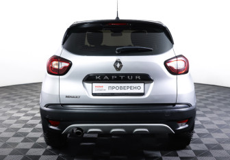 Подержанный автомобиль Renault Kaptur 2020 года (6 фото)