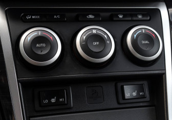 Подержанный автомобиль Mazda 6 Liftback 2008 года (20 фото)