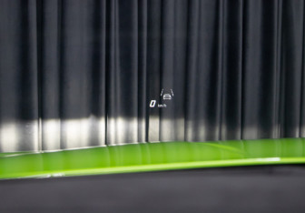 Подержанный автомобиль Lamborghini Urus 2023 года (27 фото)