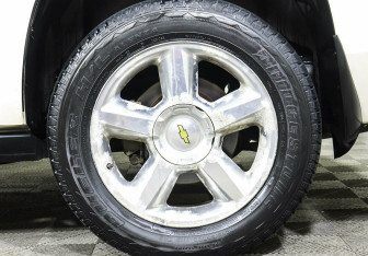 Подержанный автомобиль Chevrolet Tahoe 2012 года (6 фото)