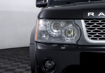 Подержанный автомобиль Land Rover Range Rover Sport 2010 года (28 фото)